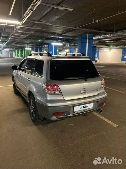 Mitsubishi Outlander, 2003