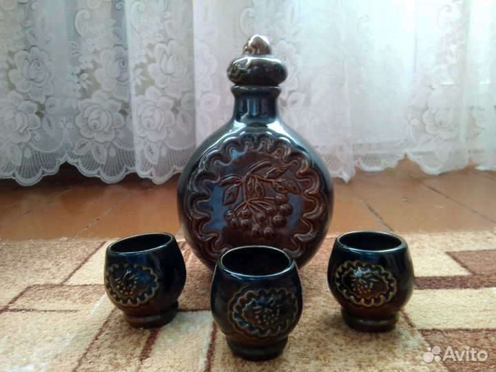 Графин и рюмки СССР