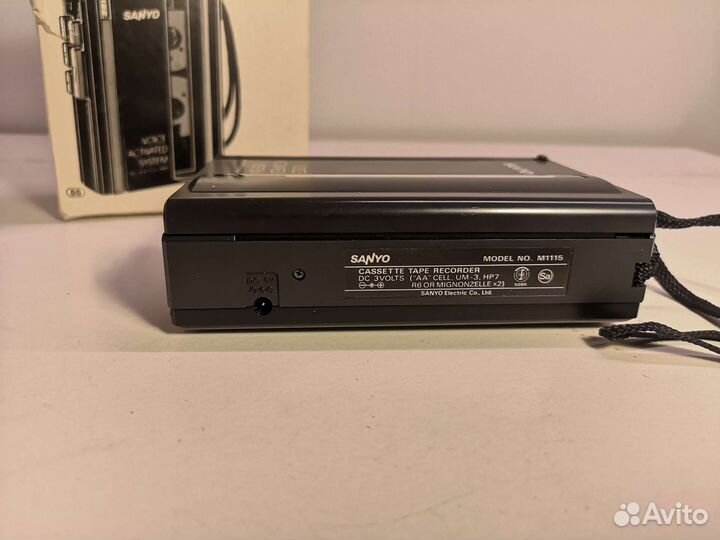 Sanyo M1115