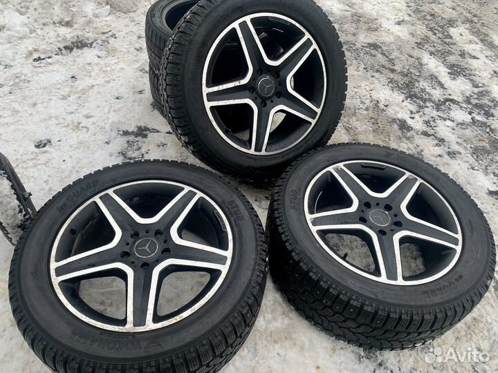 R20 Yokohama F700Z 285/50, PCD 5x130 DIA 84.1