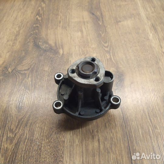 Помпа водяная Skoda Fabia универсал 1 2007