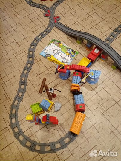 Lego duplo большой поезд