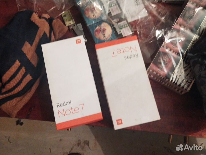 Две коробки redmi 7 note