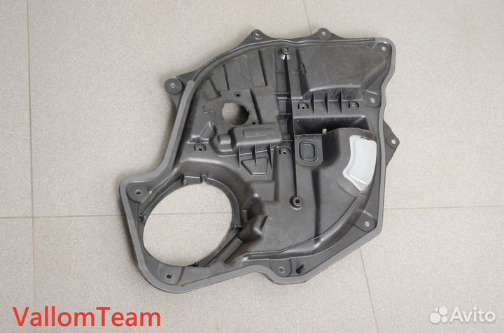 Лот CX110 Панель двери задняя левая Mazda CX-7