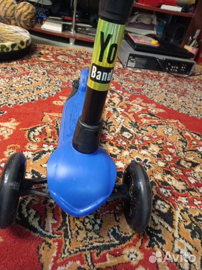 Самокат детский со светящимися колесами