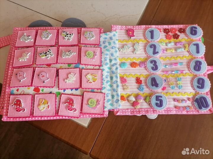 Развивающие игрушки. Книжка из фетра (2 года +)