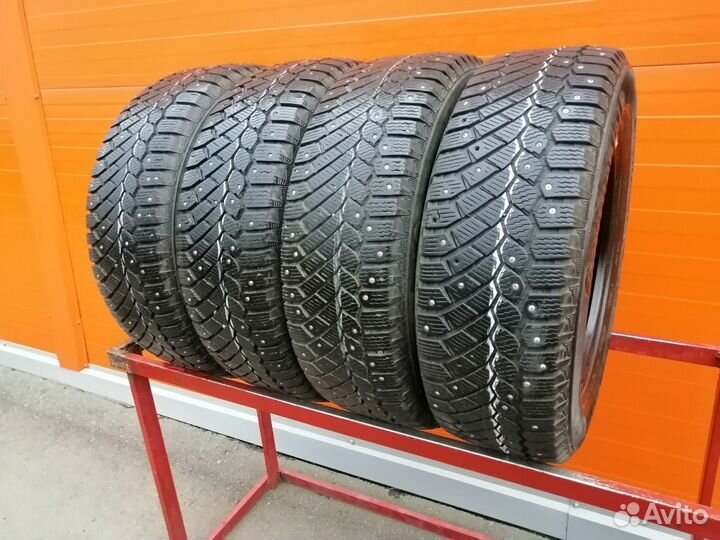 Continental ContiIceContact 215/55 R16 102T