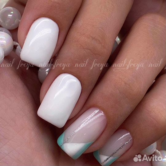 Мастер маникюра и педикюра