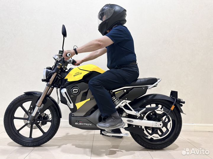 Электромотоцикл Super Soco TC Max