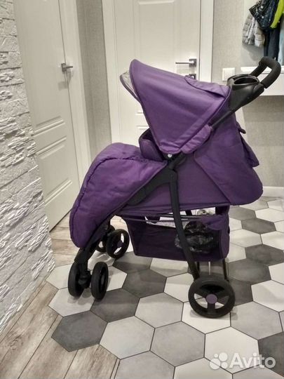 Прогулочная коляска babyton