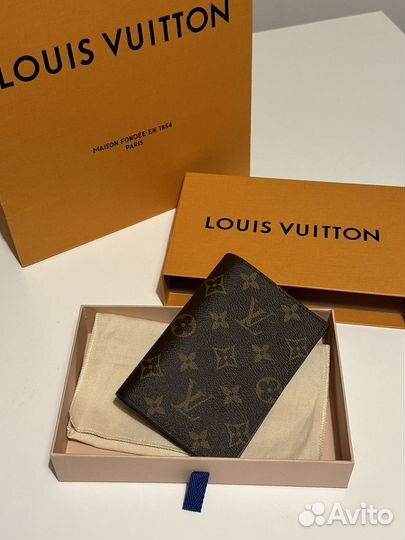 Обложка для паспорта Louis Vuitton