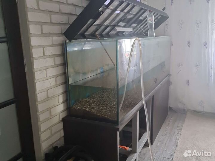 Продам аквариум 500х2500х700