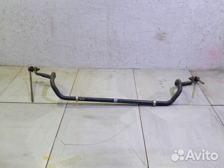 Стабилизатор передний