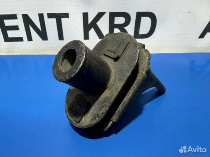 Подушка двигателя левая Honda Elysion RR3 J30A