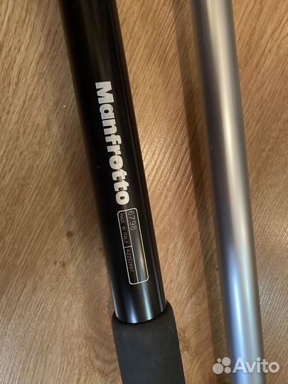 Manfrotto 679B monopod трехсекционный монопод