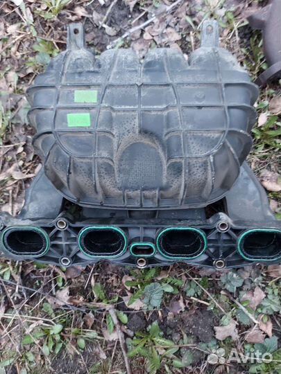 Впускной коллектор