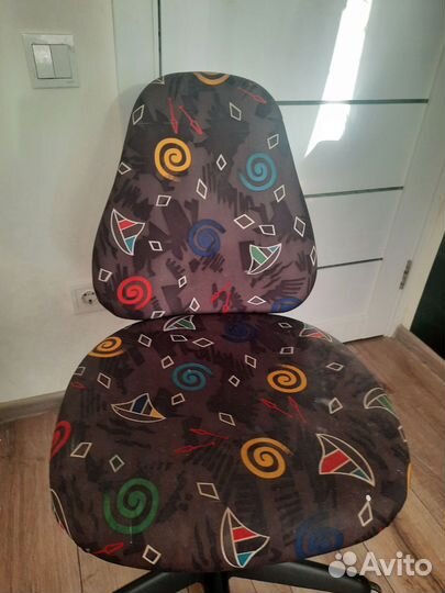 Детский растущий стул