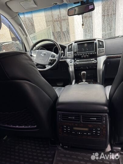 Toyota Land Cruiser 4.5 AT, 2015, 260 000 км