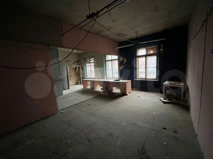 Производство с мокрой точкой, 66.3 м²