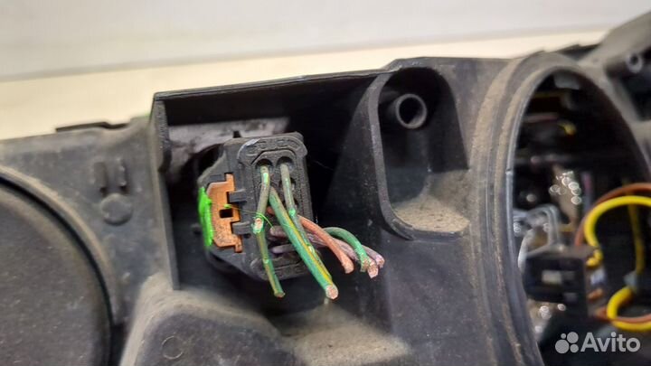 Фара (передняя) Citroen C4 Grand Picasso 2014, 201