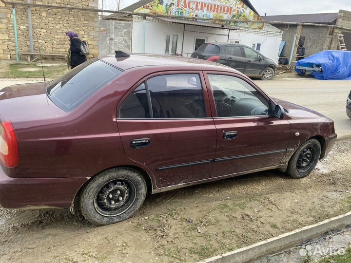 Запчасти на hyundai accent