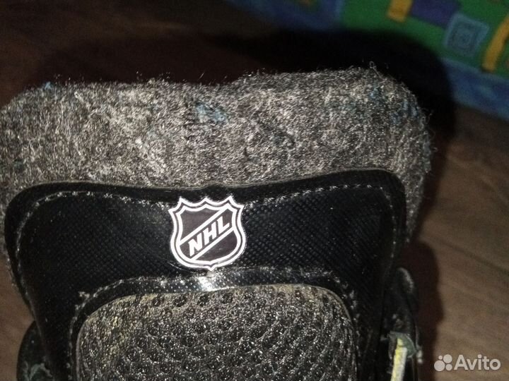 Хоккейные коньки bauer Supreme