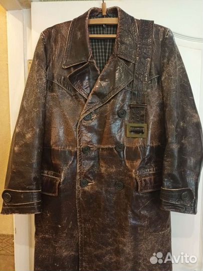 Офицерский кожаный плащ, пальто 30-40 годов