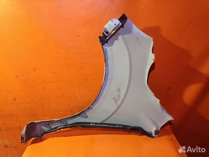 Крыло переднее Suzuki Mr wagon MF33S (Правое)