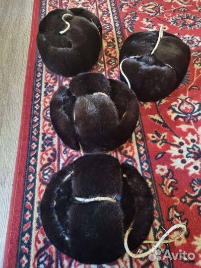 Мужская шапка