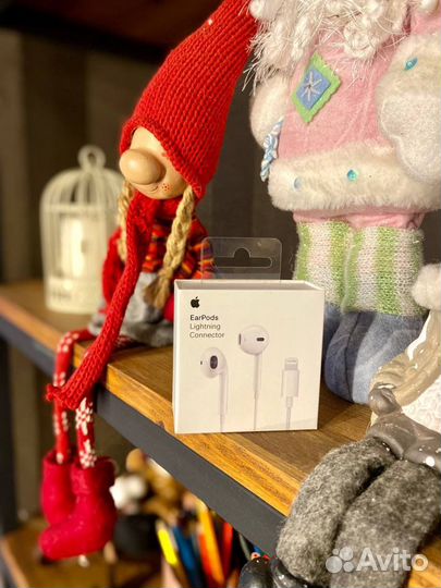 Наушники EarPods Lightning для iPhone 7/8/X/XR/XS