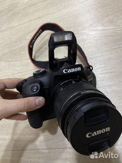 Зеркальный фотоаппарат canon eos 4000D