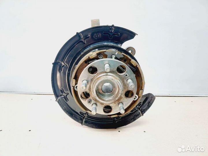 Кулак задний правый Kia Sportage 2