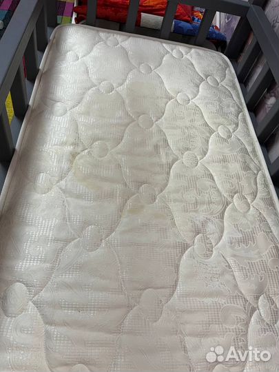 Детская кровать-домик с матрасом