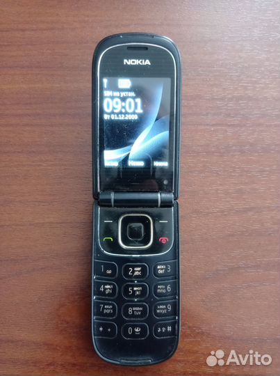 Телефон Nokia 3710