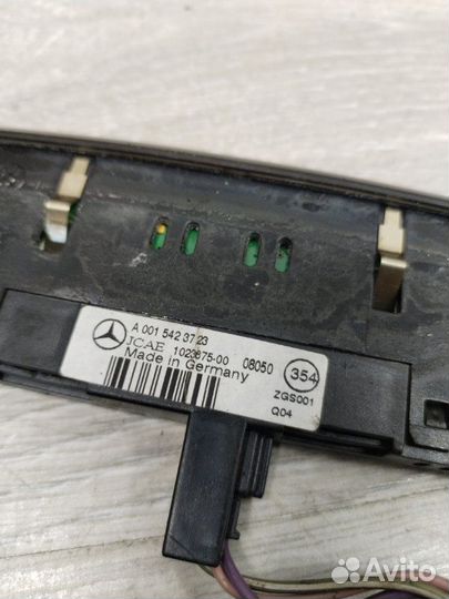 Индикатор парктроников задний Mercedes E-Class