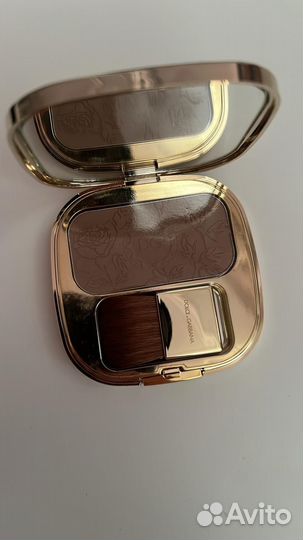 Dolce gabbana бронзер