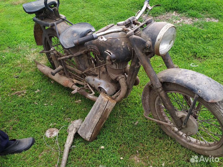 Продам или Обменяю Иж 49