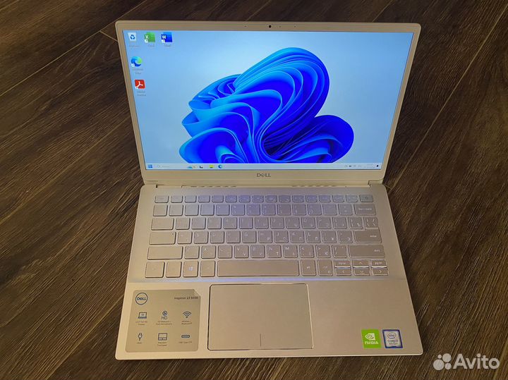 Ультрабук Dell Inspiron 5390-8325 (i7/8Gb/SSD m.2