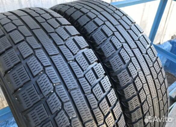 Yokohama Ice Guard IG20 205/50 R17