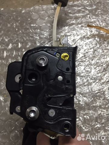 Замок двери audi a6 c6