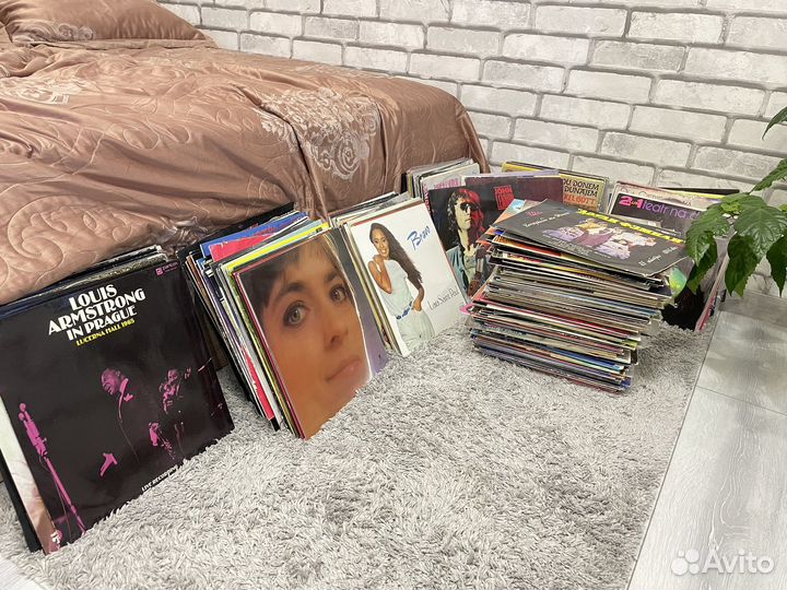 Виниловые грампластинки разных стран