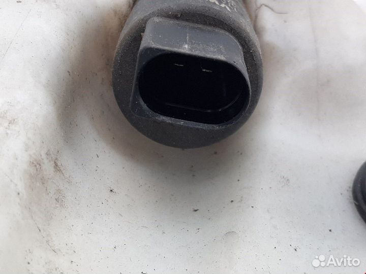 Бачок омывателя Audi Q7 4L 2006 4L0955453D