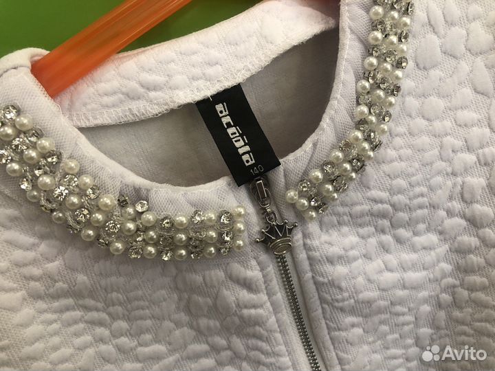 Жакет белый для девочки 140