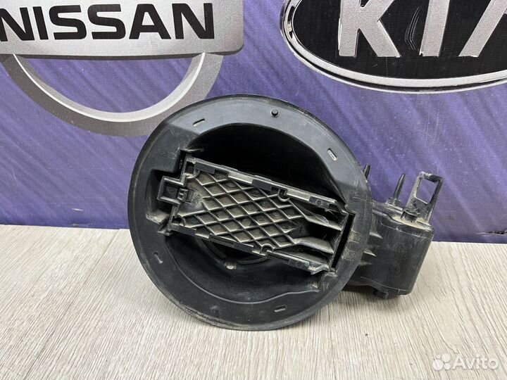 Лючок бензобака chevrolet cruze