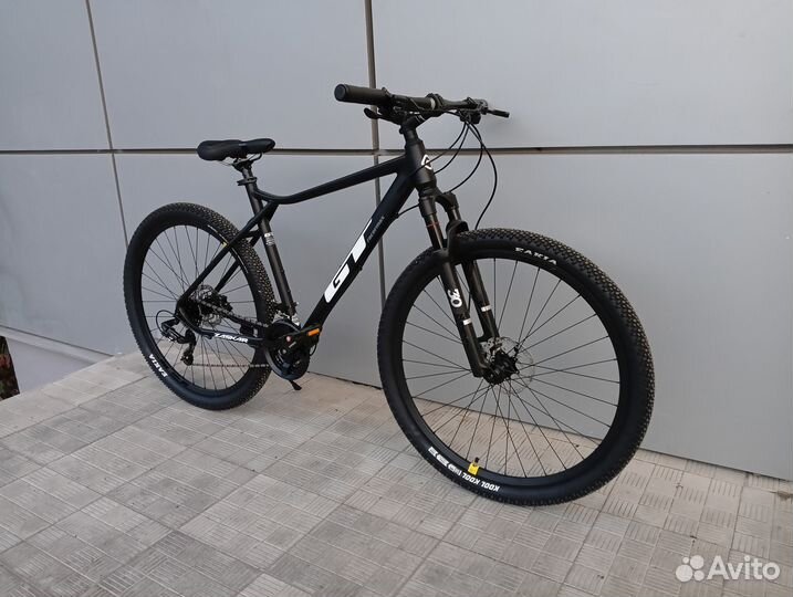 Велосипед GT 29 Новый Shimano