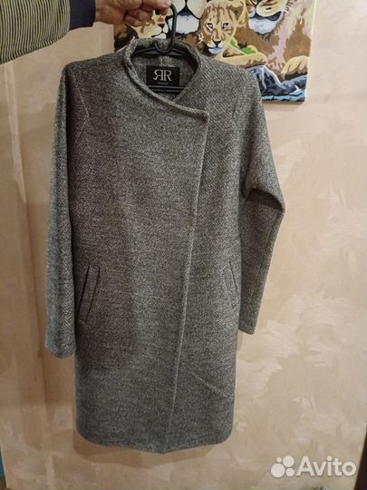Пальто женское 44 46