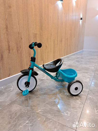 Детский трехколесный велосипед