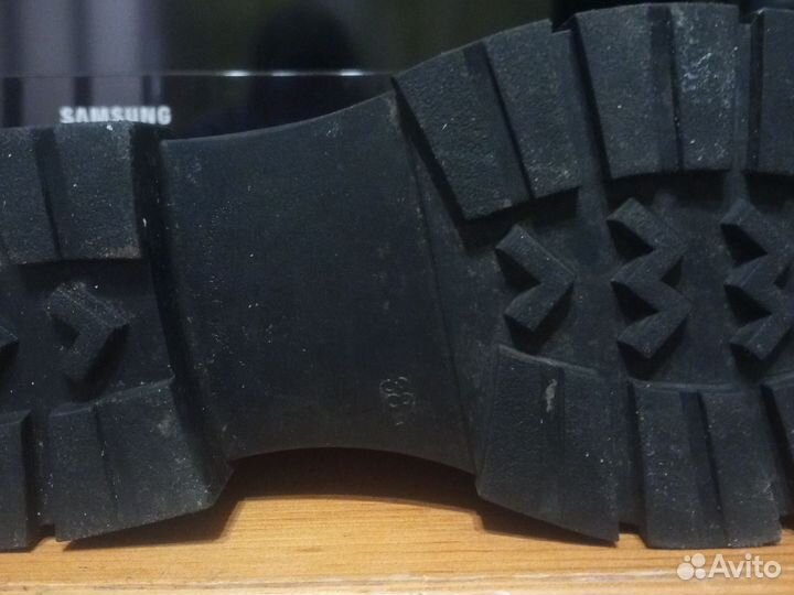 Ботинки женские