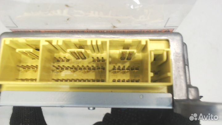 Блок управления airbag Nissan Rogue, 2010