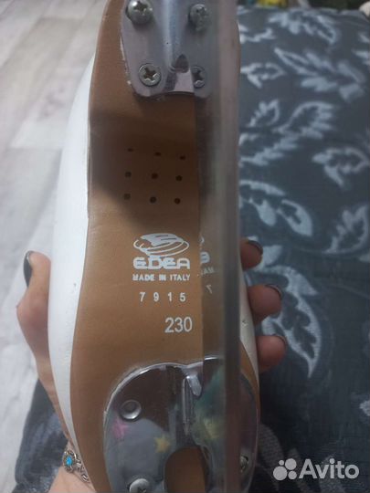 Фигурные коньки edea